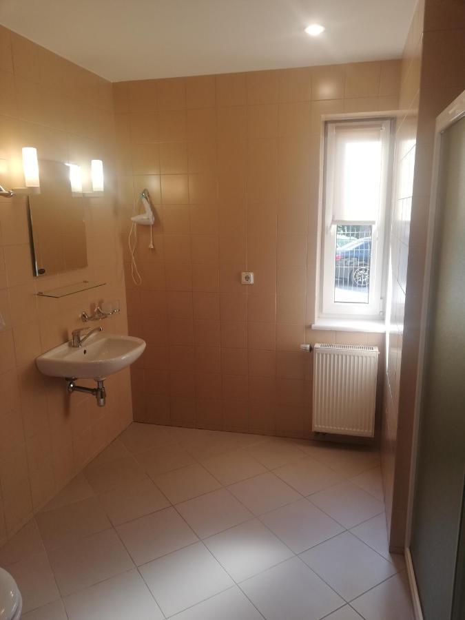Hotel Senas Namas Alytus Exteriör bild
