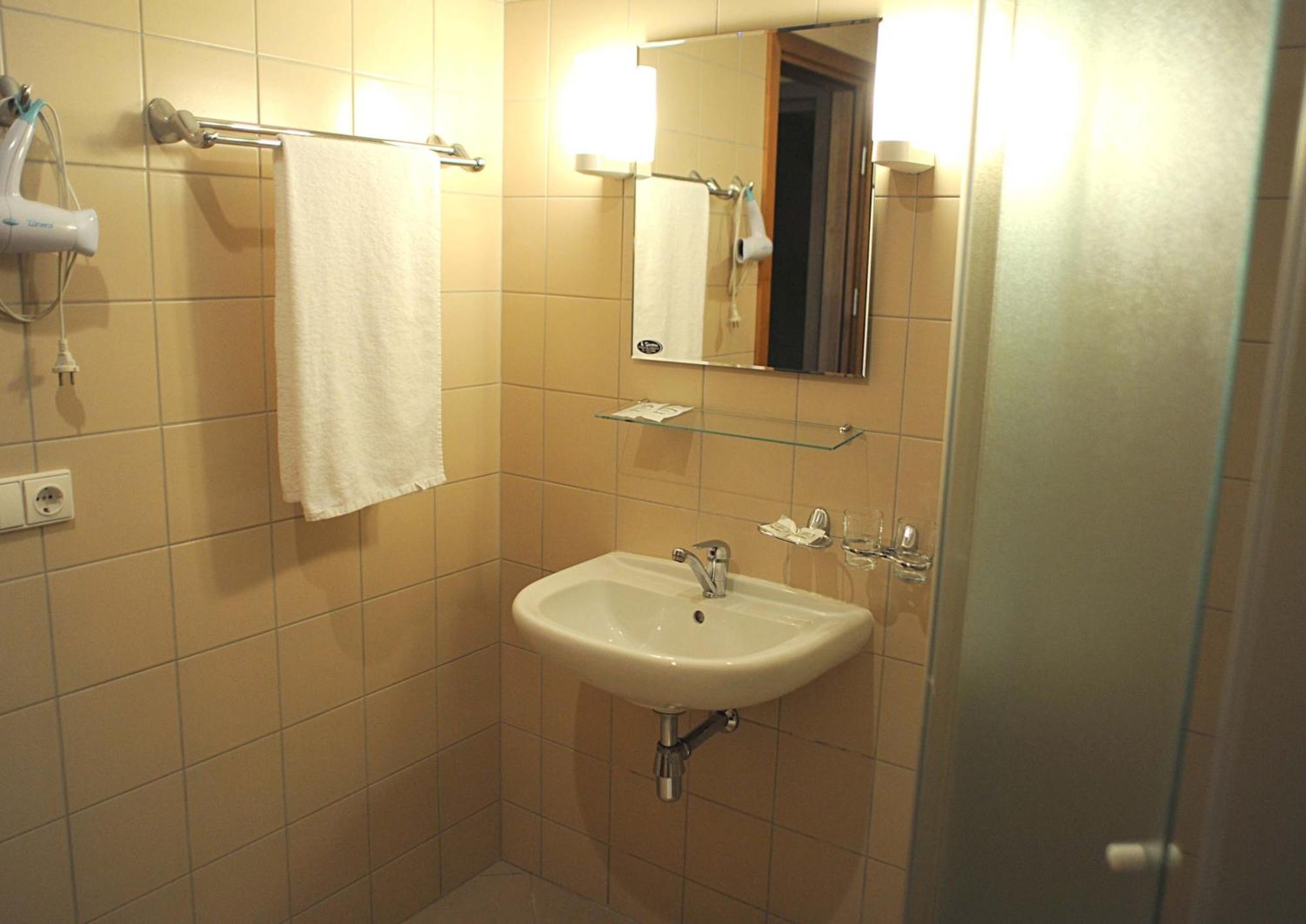Hotel Senas Namas Alytus Exteriör bild
